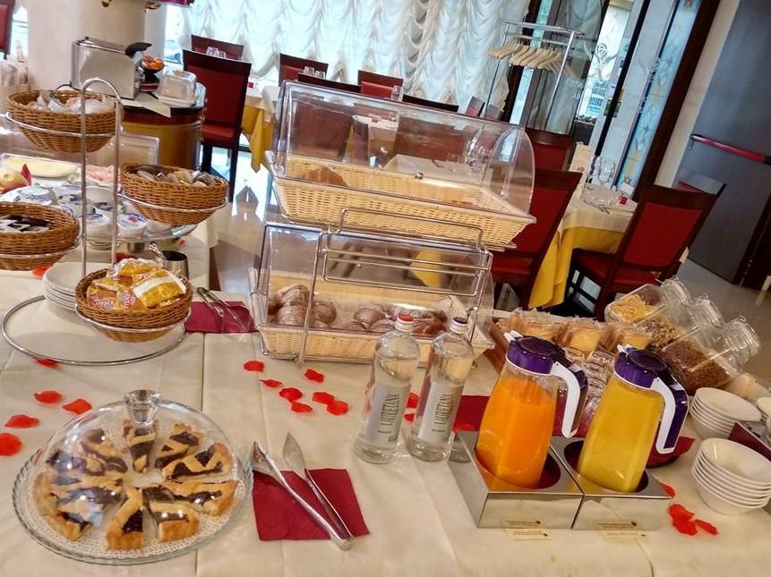 Hotel Rosa Purpurea Valdagno Εξωτερικό φωτογραφία